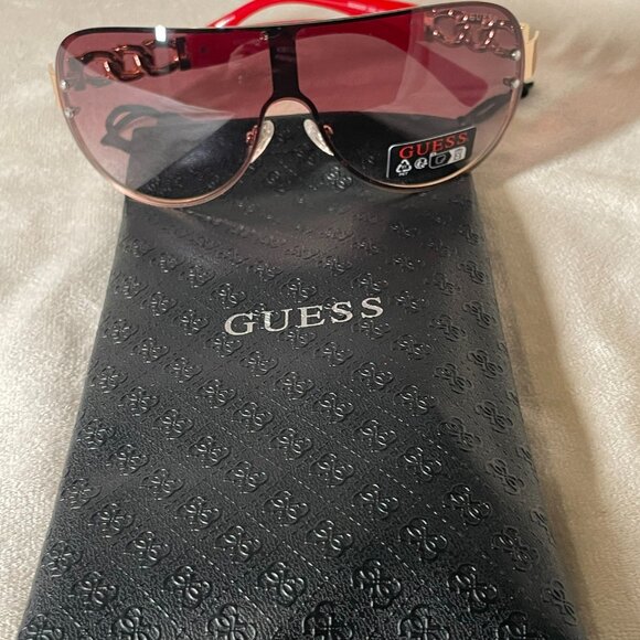 Guess Factory GO00037 32G Shield Sunglasses – Brand New with Soft Pouch - Picture 7 of 7